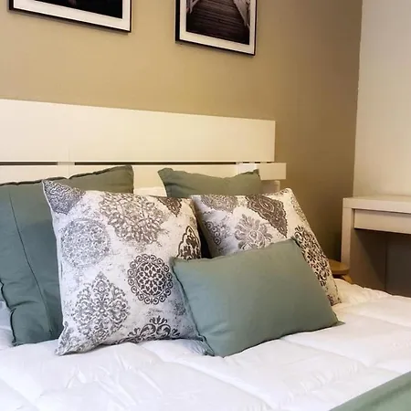 Matiko Tranquility Near The Old Town شقة *